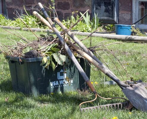 Spring Yard Cleanups - A Fresh Start for Military Families | Project EverGreen Spring Yard Cleanups - Project EverGreen