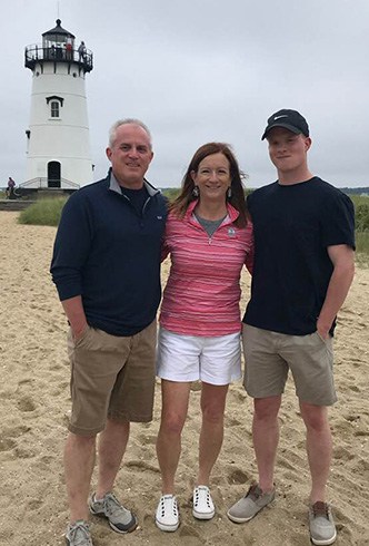 Project EverGreen Executive Director Cindy Code Receives Leadership Award | Project EverGreen lighthouse beafch | Project EverGreen