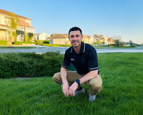 Weed Man Launches Challenge Coin Initiative Honoring GreenCare for Troops Families | Project EverGreen Weed Man -Project EverGreen